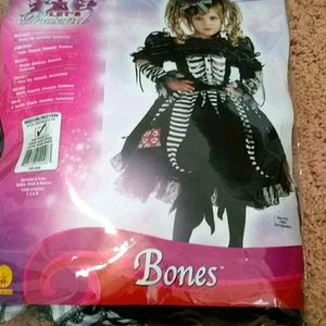 Boned costume includes dress,hat,glovelets and pan